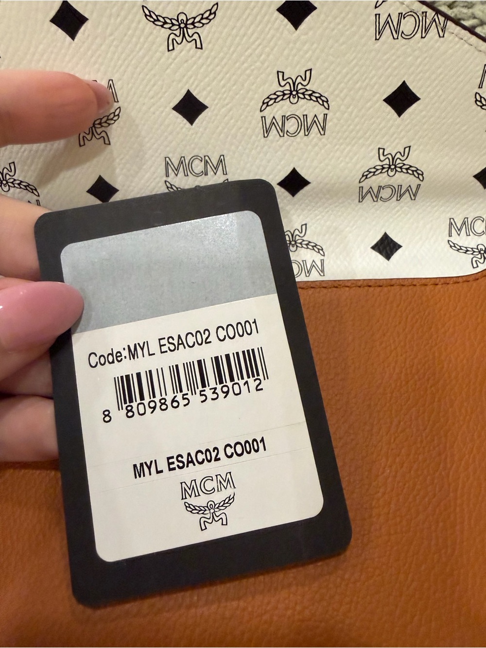 NWT MCM Cognac Large Himmel Leather Foldover Wallet - Picture 4 of 8